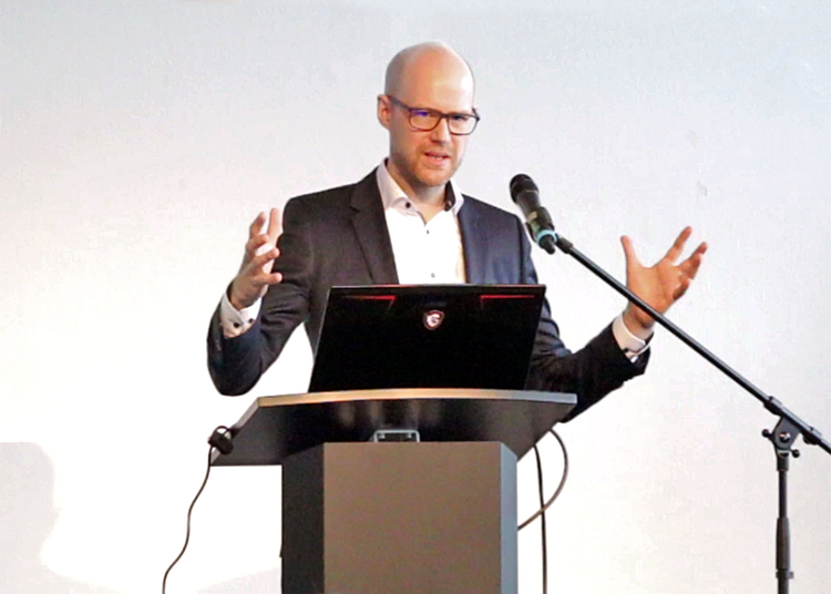 Prof. Dr. Lorenz Pöllmann auf dem Kulturinvestkongress in Essen