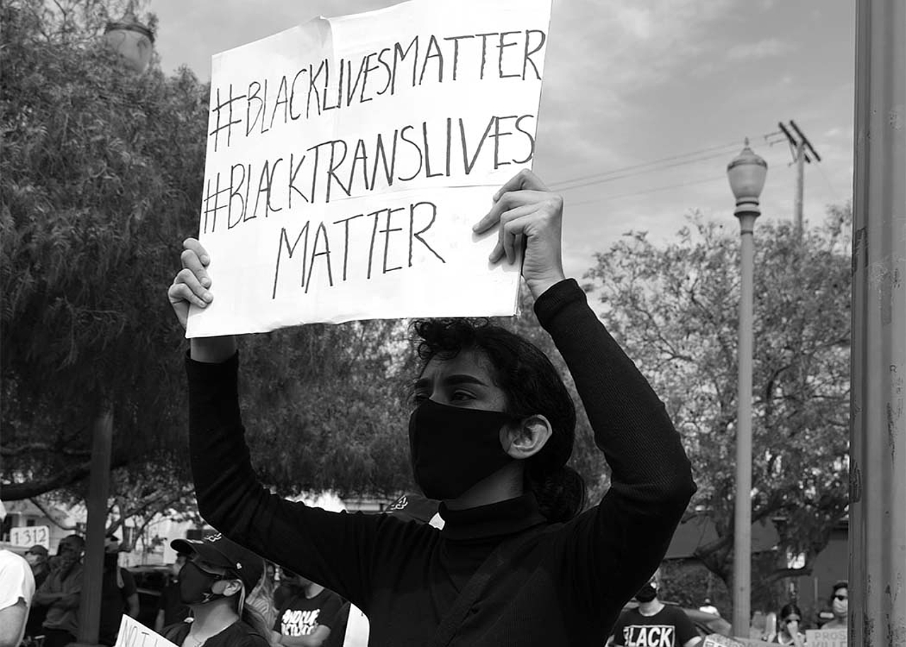 Die Bewegung nutzt in Social Media-Plattformen wie Instagram den Hashtag #BlackLivesMatter. (Foto: Mike Von/Unsplash)