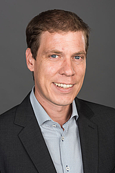 Jon Gerdes, Leiter der Studienberatung am Campus Berlin